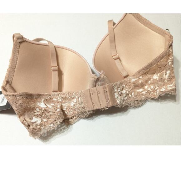 Frederick’s of Hollywood Beatrix Scalloped Lace Push Up Bra Womens Lingerie, 36C - Picture 7 of 11